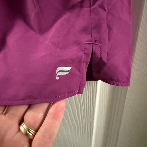 🆕 Fabletics Sun Chaser Shorts 3” Berry With Built In Biker Shorts XL - Picture 3 of 12